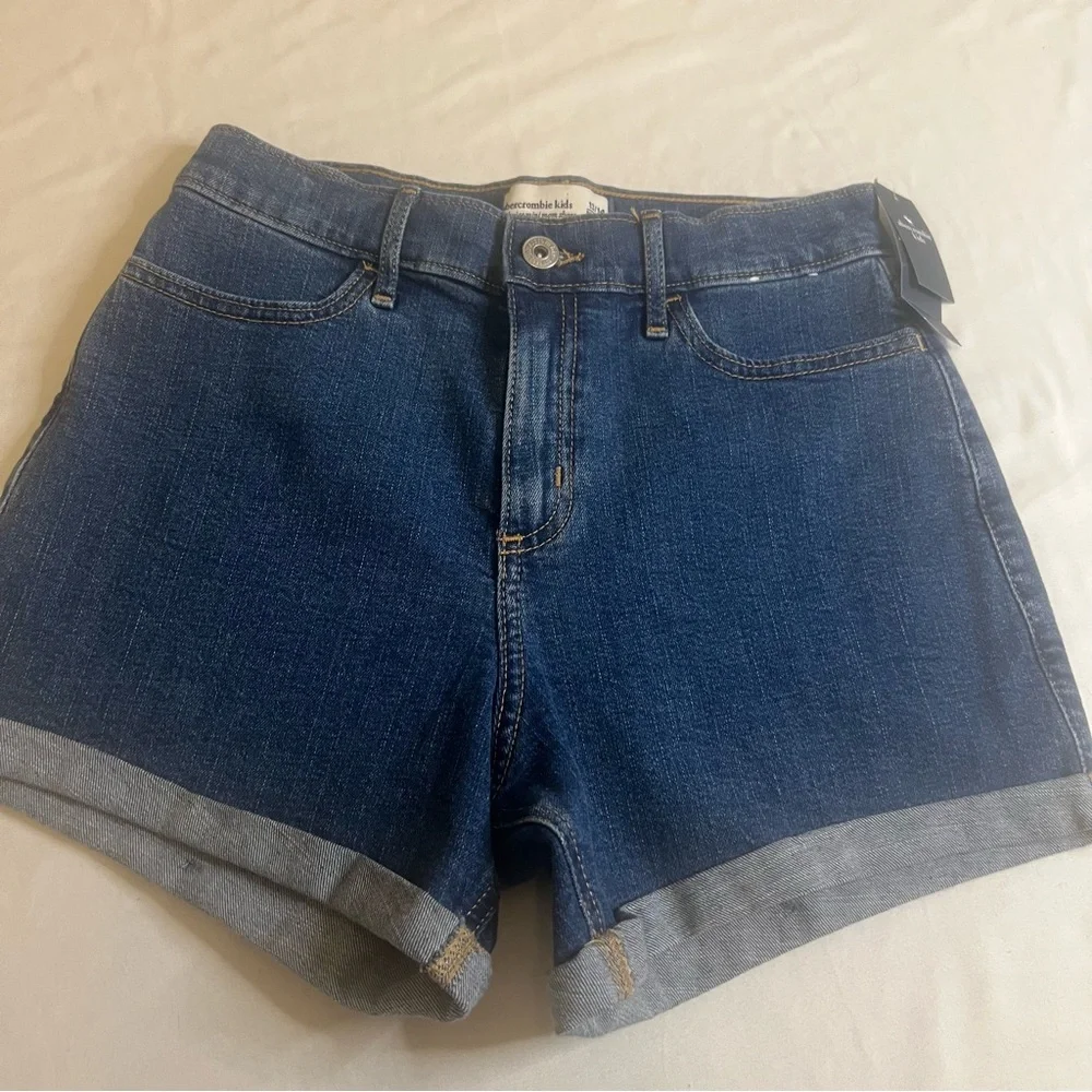 Abercrombie‎ Kids Girls High-Rise Cuffed Shortie Denim Shorts NWT Size 13/14